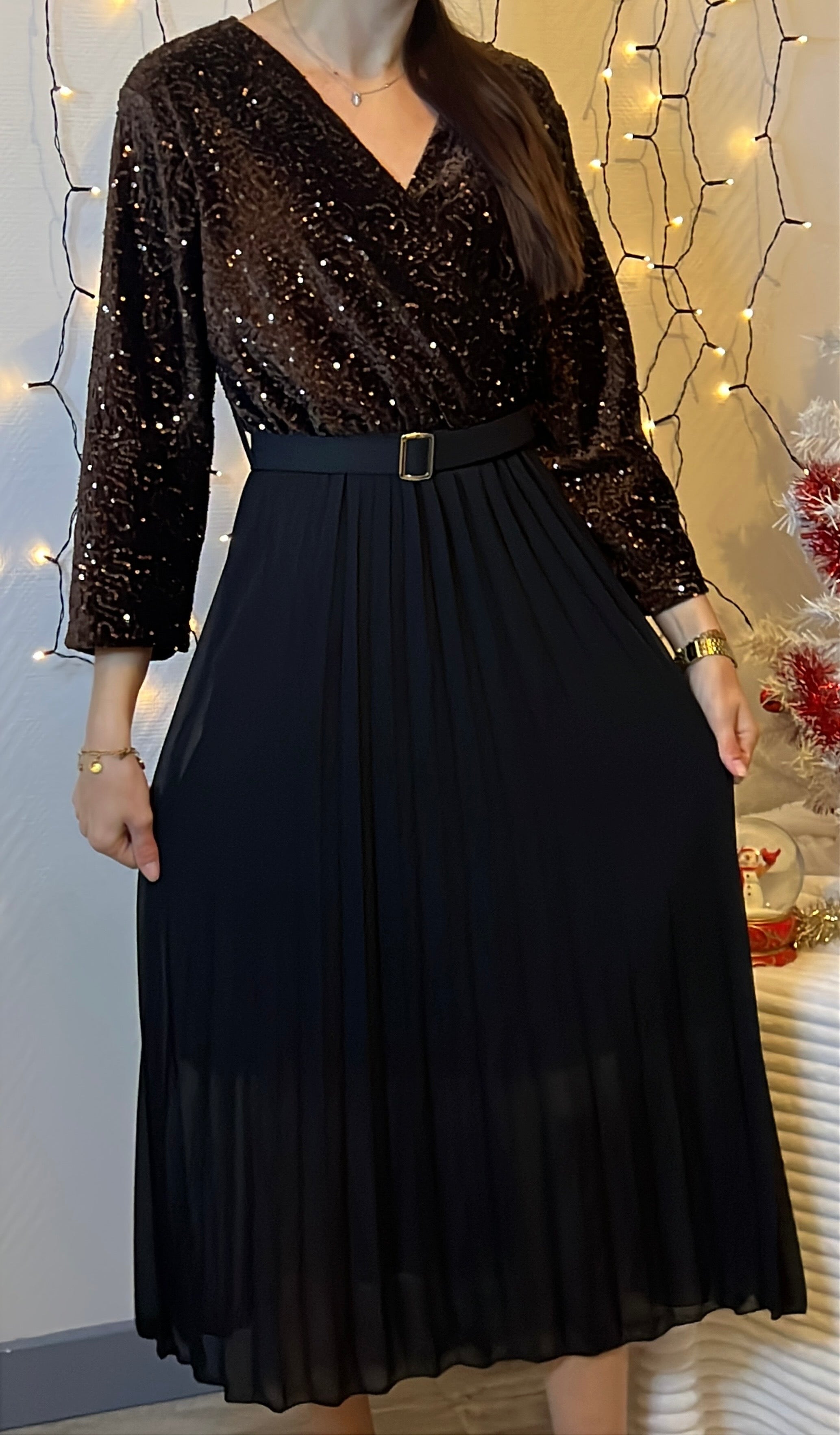 Robe longue plissé à sequins (Lya)